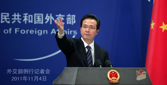 2011年11月4日,外交部发言人洪磊主持例行记者会。